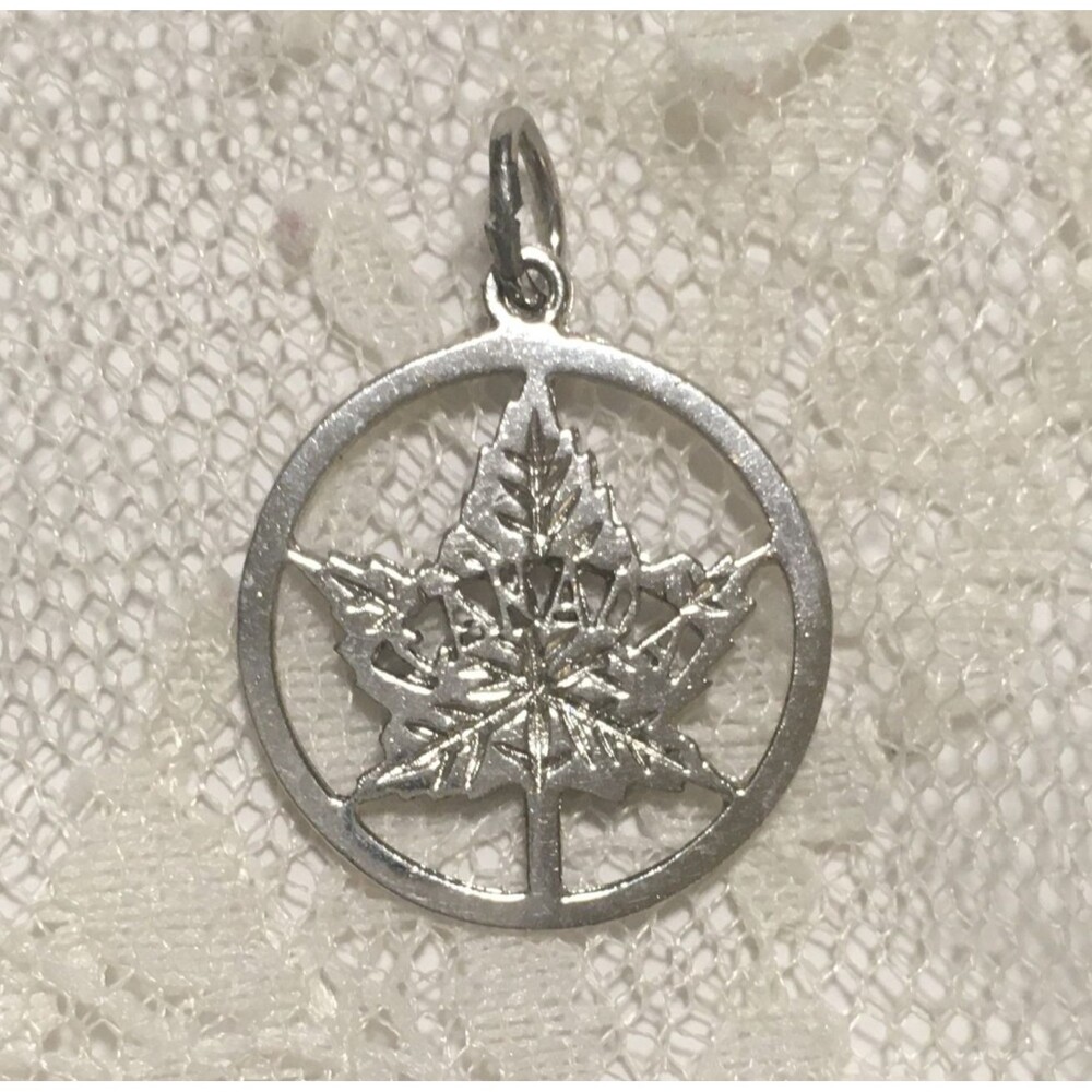Vintage Sterling Silver Canada Charm Maple Leaf marked Sterling